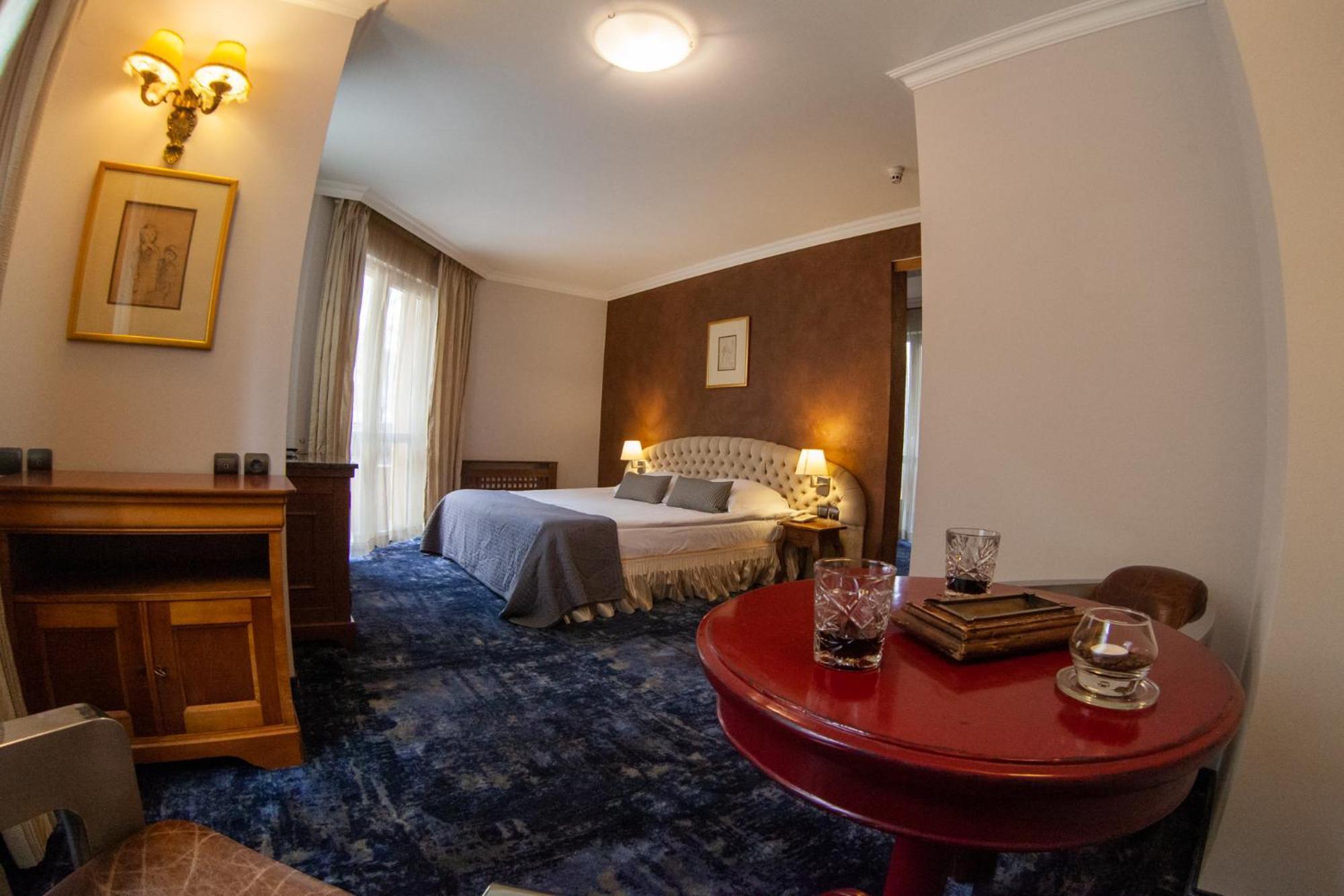Meg-Lozenetz Hotel — Photos 2